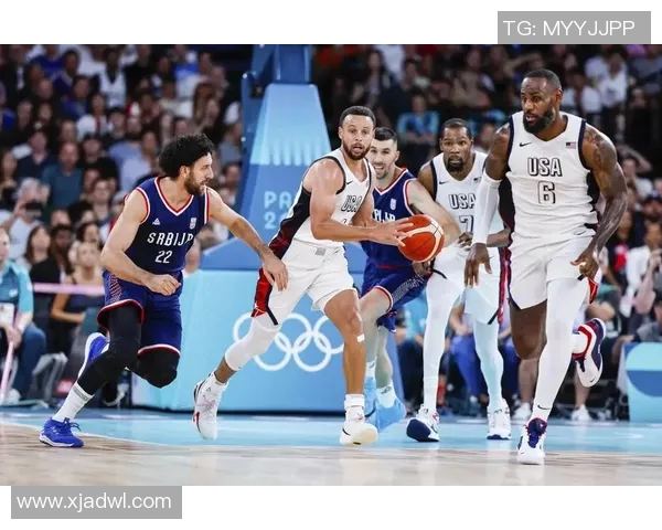 中国男篮与美国男篮经典对决重播回顾精彩瞬间与战术分析